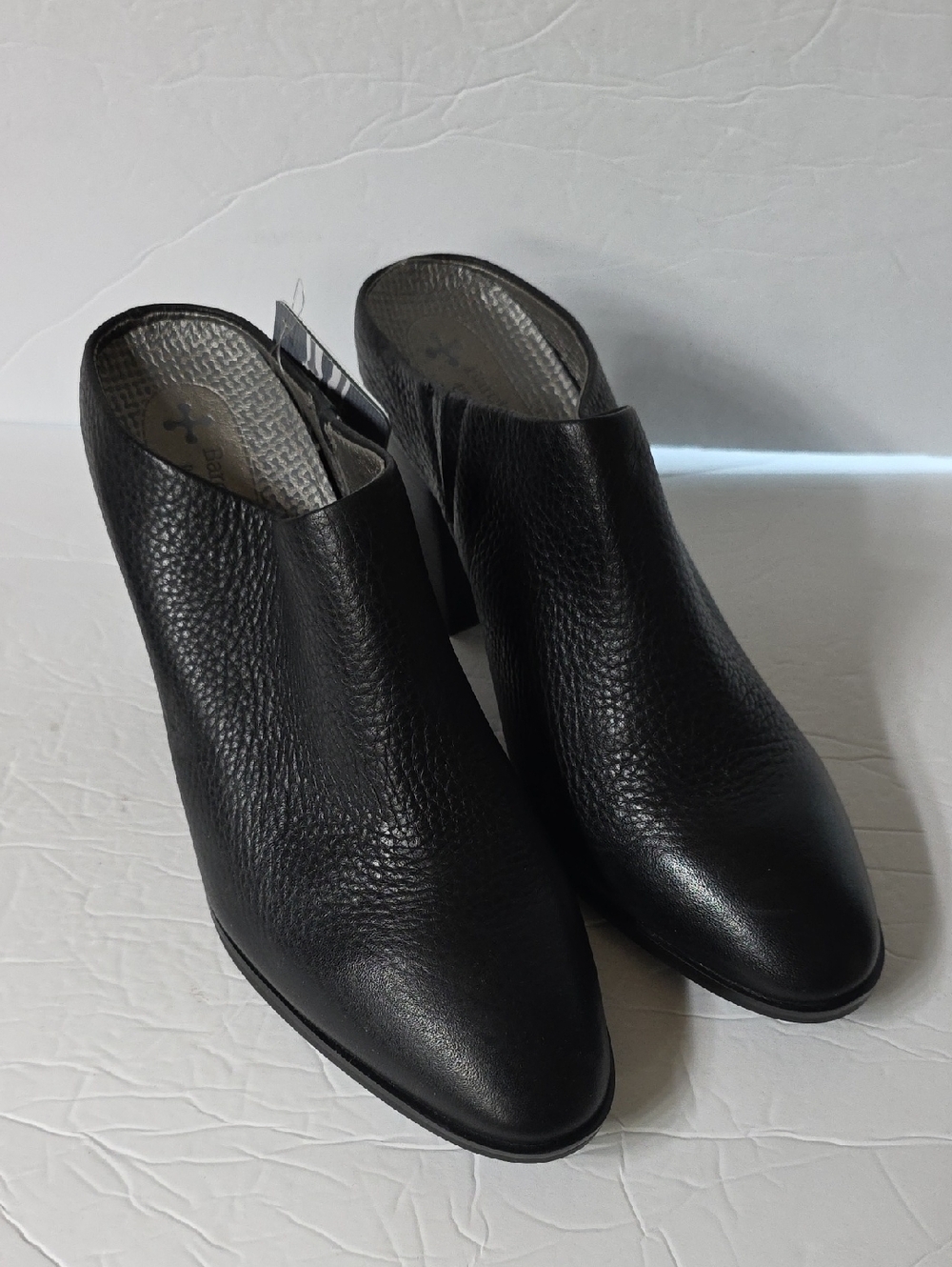 NWOB BareTraps Black Leather Slip-On Mule Heels SZ 10